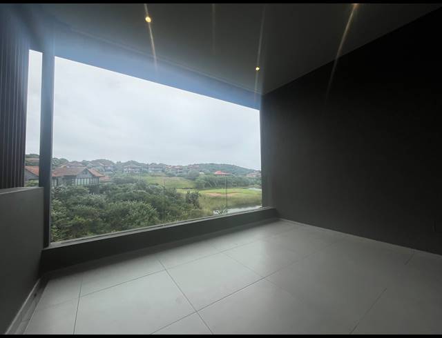 4 BEDROOM APARTMENT FOR SALE IN ZIMBALI ESTATE